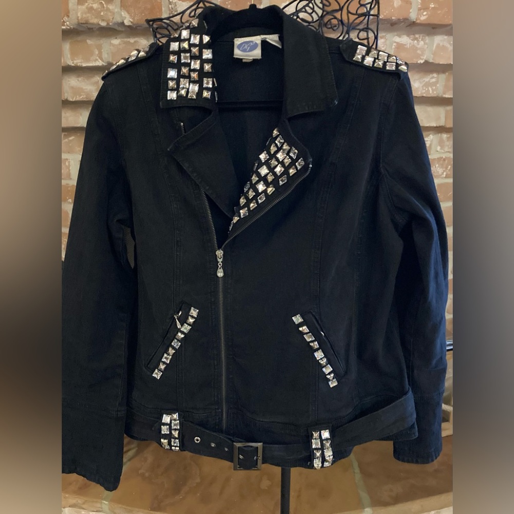 DG2 Black Studded Denim Jacket - Picture 7 of 7